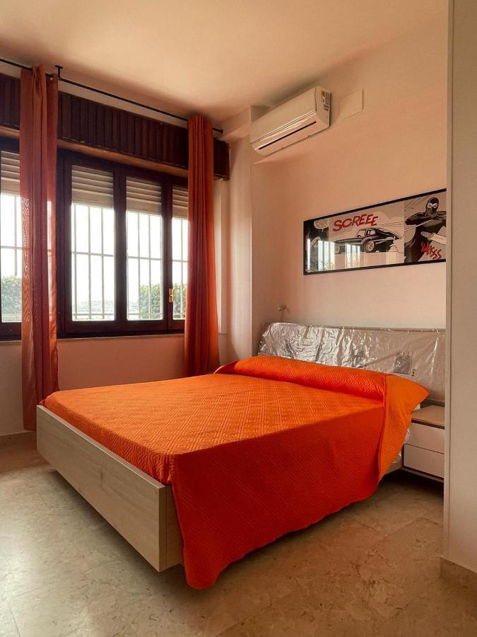 La Finestra Sul Mare B&B Crotone Exterior foto